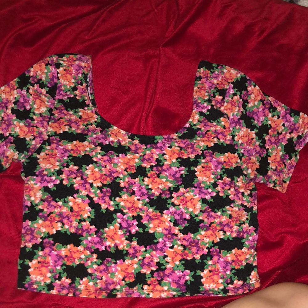 crop top